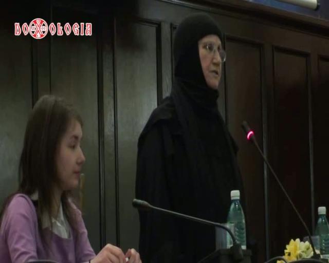 (Video) Maica Siluana Vlad – Roadele Învierii Domnului