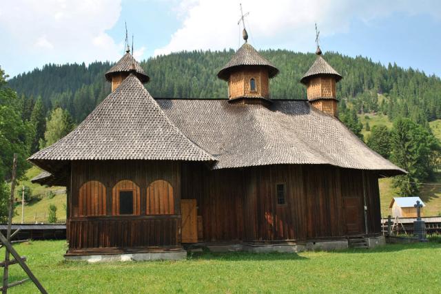 Lăcaşul „olecuţă ascuns“ de la Colacu