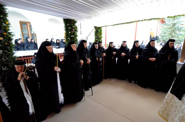 „Scopul vieţii creştine nu este dobândirea unui trai decent şi civilizat”
