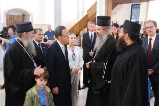 Secretarul ONU în vizită la mănăstirile din Kosovo