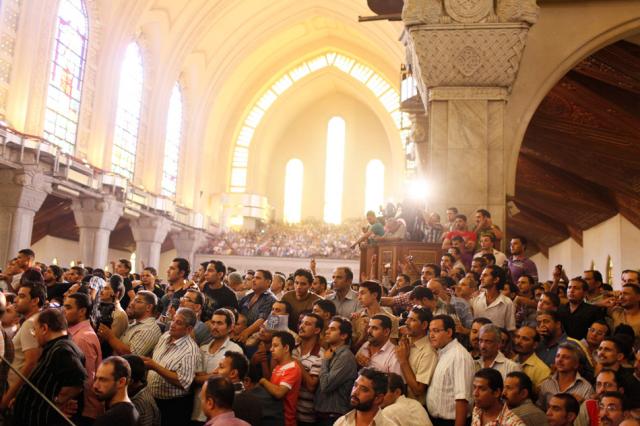 Episcop copt vorbeşte despre exodul creştinilor din Egipt