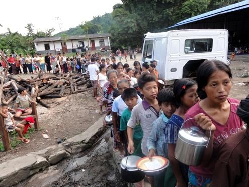 1000 de creştini birmanezi deportaţi din China riscă moartea