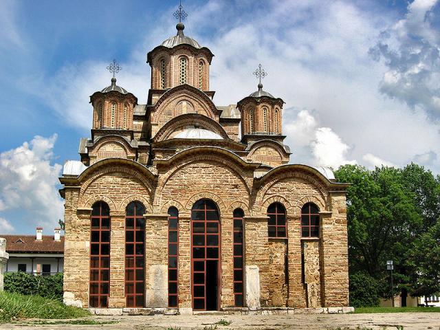Un film despre mănăstirile răstignite din Kosovo