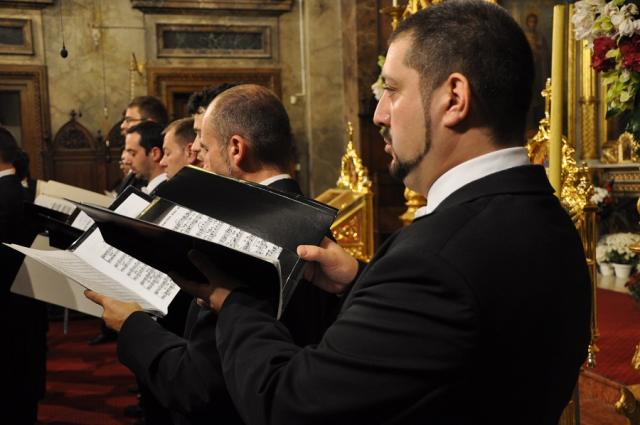 Concert de muzică sacră corală pentru pelerinii Sfintei Parascheva