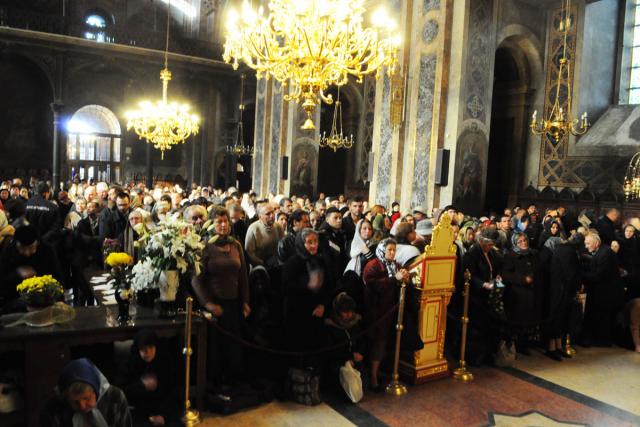 Preasfinţitul Corneliu a slujit Sfânta Liturghie la Catedrala mitropolitană