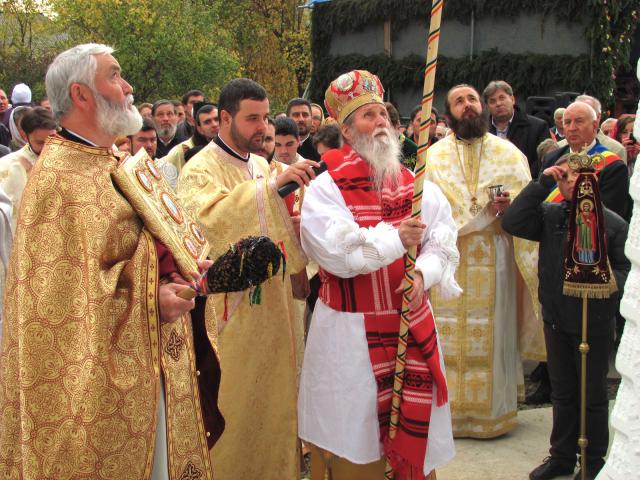 100 de ani de existenţă a Bisericii din Pleşeşti