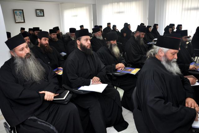 „Gândul morţii trebuie înţeles ca frica cea dreaptă a monahului“
