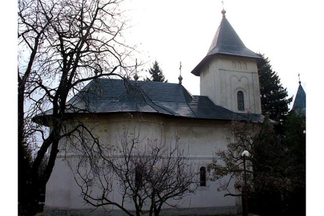Sfinţii Arhangheli Mihail şi Gavriil, serbaţi în bisericile moldave