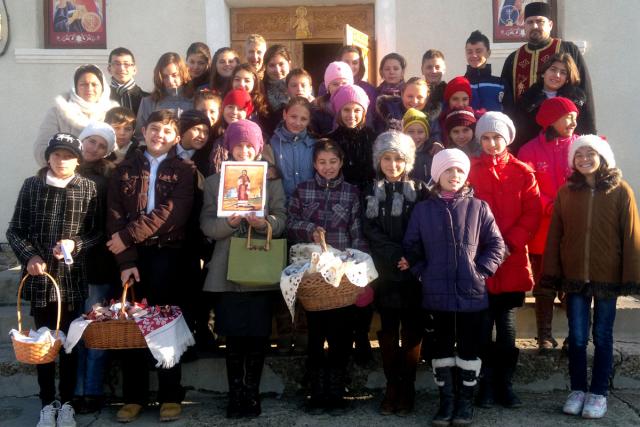 Sfânta Filofteia, sărbătorită în parohia Balş