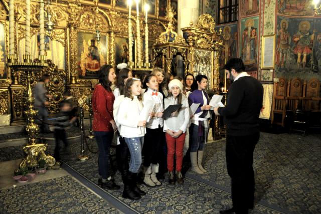Eveniment dedicat mamelor şi copiilor din Maternitatea „Cuza Vodă“ din Iaşi