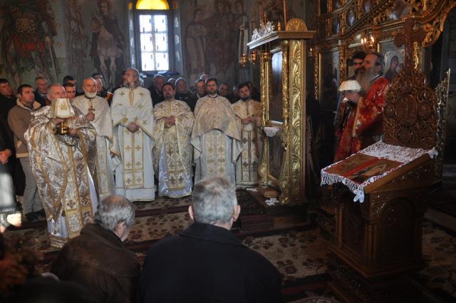 „Dumnezeu nu judecă pe păcătoşi, ci pe cei care nu s-au pocăit de păcatele lor“