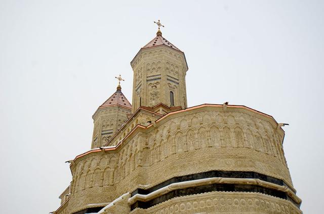 Ing. Dalvina Luculescu: „Biserica Sfinții Trei Ierarhi este una dintre cele mai frumoase biserici pe care le-am văzut vreodată”