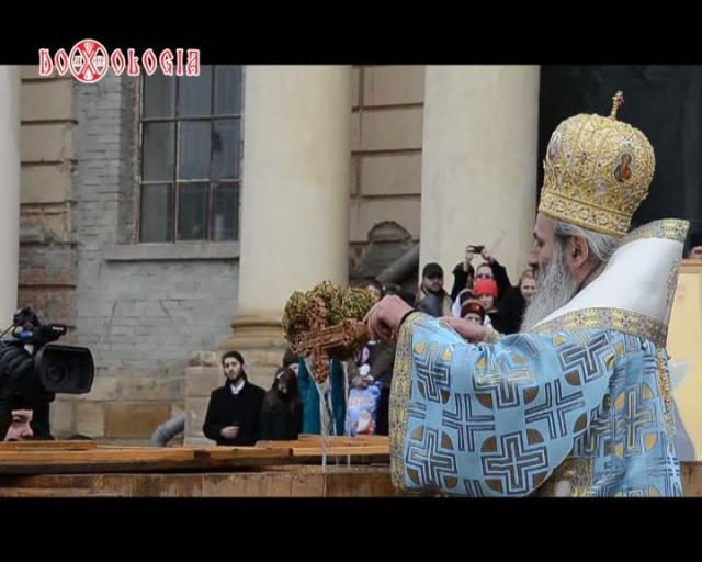 (Video) Predica IPS Teofan la sărbătoarea Botezului Domnului: "Hristos Domnul - apa cea vie"