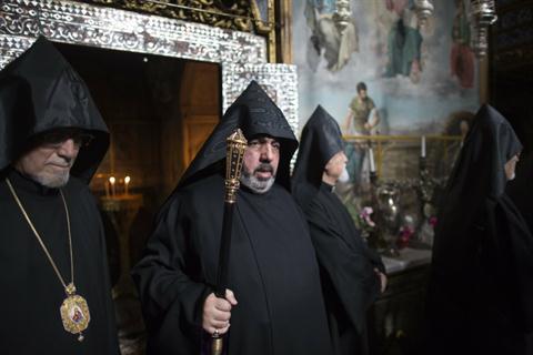 Alegerea noului patriarh al armenilor pentru Ierusalim