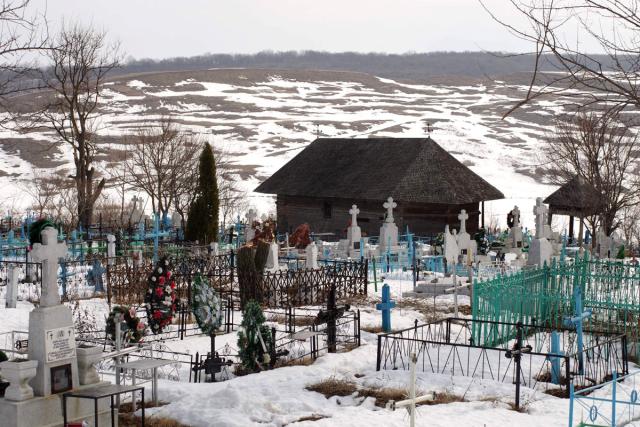 „În spiritualitatea ortodoxă, cimitirul este asimilat unui loc sacru“