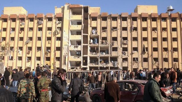 Atac cumplit la Universitatea de la Alep - Siria