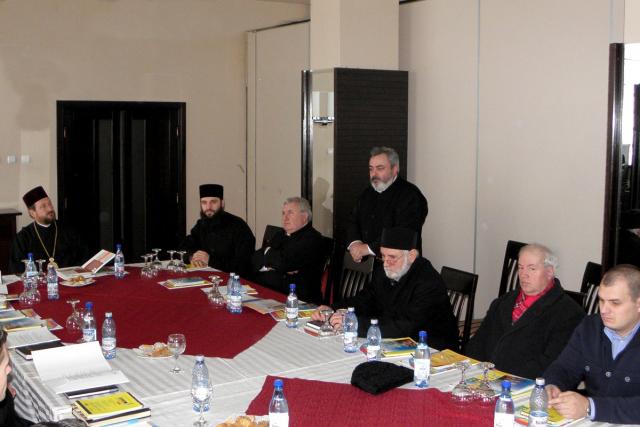 Preoţii din Episcopia Huşilor, implicaţi în programe de dezvoltare comunitară