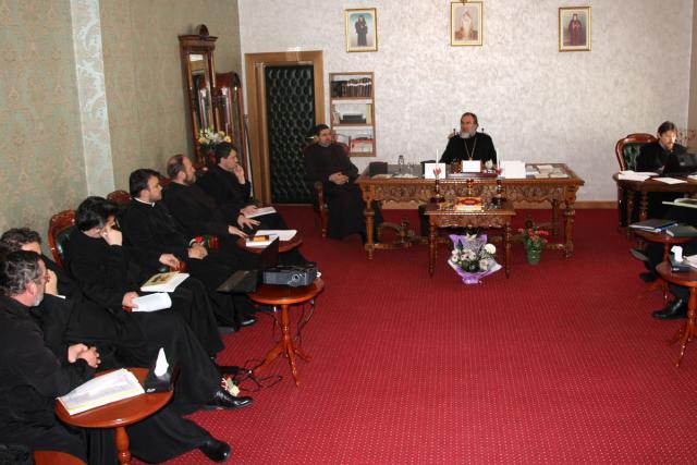 Şedinţa Consiliului eparhial al Arhiepiscopiei Romanului şi Bacăului