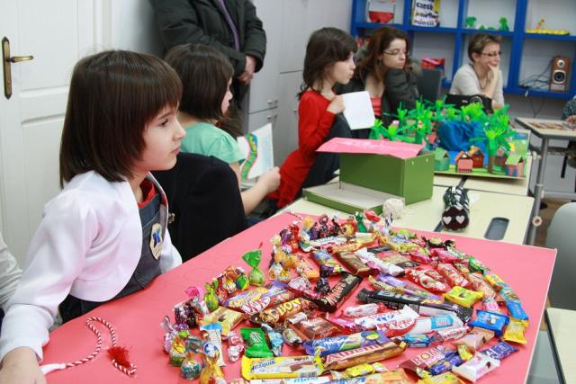 Elevii de la „Varlaam Mitropolitul“ au sărbătorit 100 de zile de şcoală