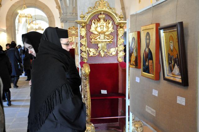 O expoziţie care bucură atât ochiul, cât mai ales inima - „Icoanele sfinţilor - o mărturisire ortodoxă“