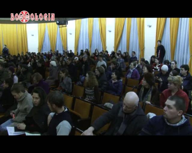 (Video) Maica Siluana Vlad – Arme care nu ucid: postul şi rugăciunea