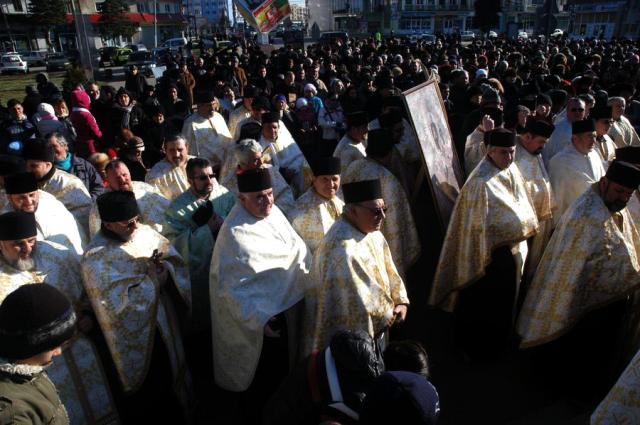 Dreapta credinţă, mărturisită prin pelerinaj la Roman