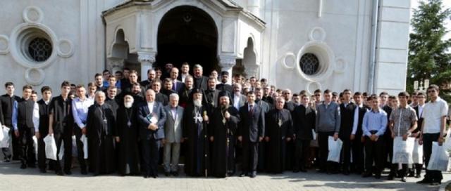 Rezultate meritorii ale Seminariilor teologice din cuprinsul Mitropoliei Moldovei şi Bucovinei, la Olimpiada Naţională de Religie