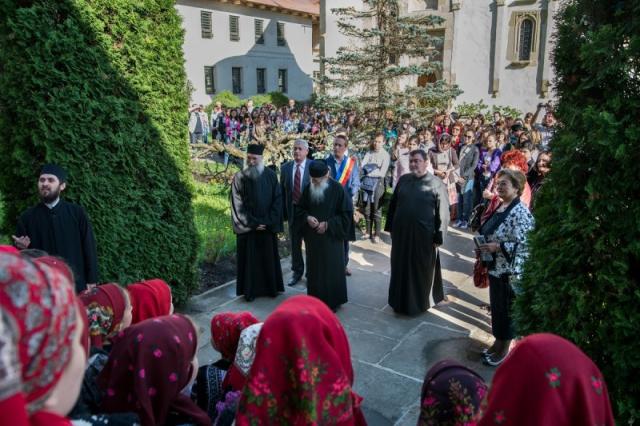 "Cultură şi Spiritualitate Românească", la Mănăstirea Putna