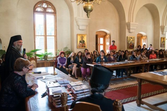 "Cultură şi Spiritualitate Românească", la Mănăstirea Putna
