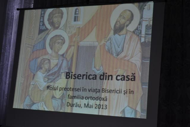 Preoţii Protopopiatului Piatra Neamţ, în conferinţă semestrială de primăvară