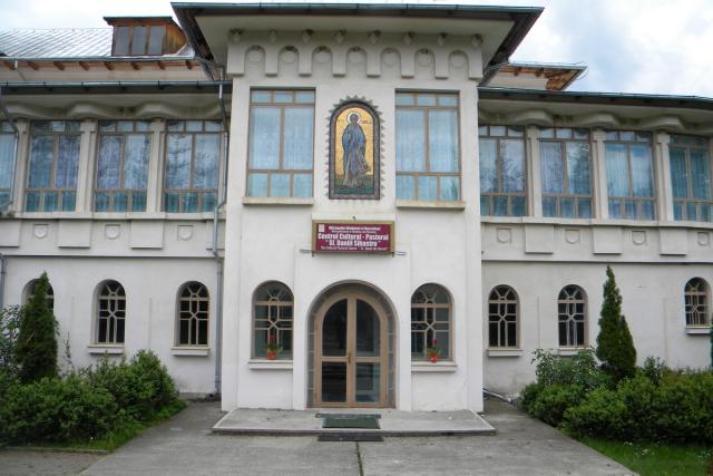 Preoţii Protopopiatului Piatra Neamţ, în conferinţă semestrială de primăvară