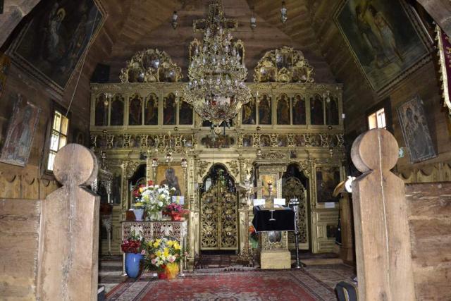 Biserica Vârgolici: o bijuterie şlefuită în lemn