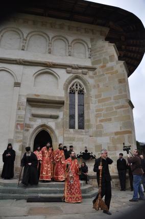 Stareţul Melchisedec Velnic, la slujba spălării picioarelor: „Cămara lui Hristos e împodobită cu veşmântul smereniei”