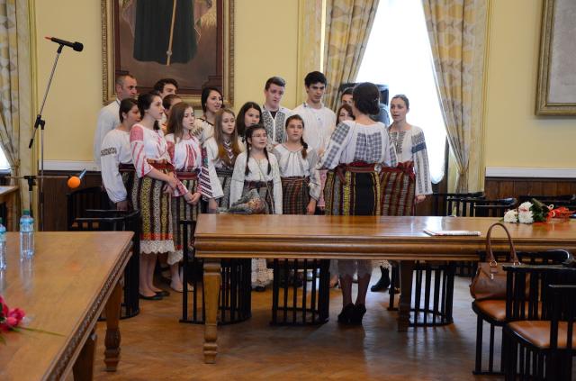 Volumul „Copilăria Sfintei Teodora de la Sihla”, lansat la Iaşi