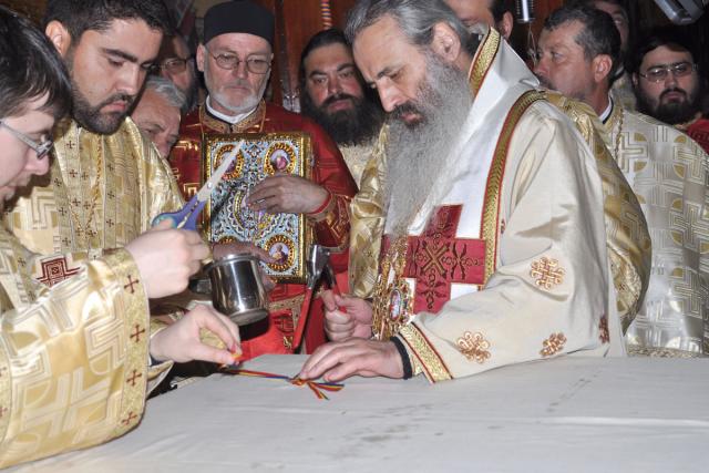 Slujbă arhierească la Nemţişor