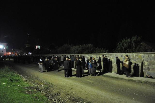 Pelerinii, în număr tot mai mare la Petru Vodă