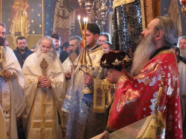 In memorian: Părintele Justin Pârvu, la punerea pietrei de temelie a Schitului Buba