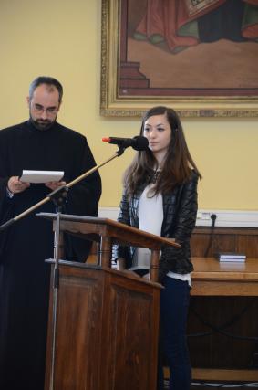 "Omul învăţat are întotdeauna bogăţiile cu el"