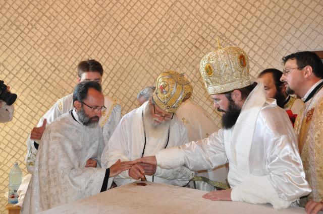 Biserica din satul Sfântul Ilie - Nou a primit veşmântul sfinţirii