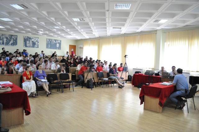 Cursuri în cadrul Masterclass-ului de Cânt Bizantin