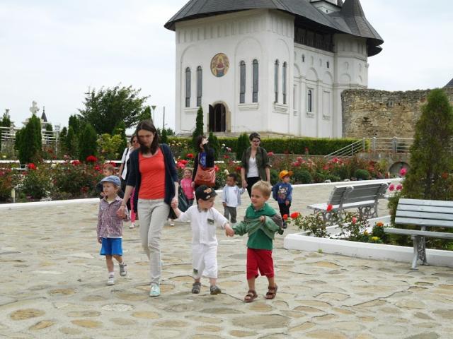 Vară plină de activităţi pentru cei mici