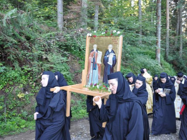 Agapia Veche, locul de întâlnire cu Sfinții Rafail și Partenie pentru numeroși pelerini