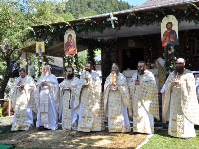 Agapia Veche, locul de întâlnire cu Sfinții Rafail și Partenie pentru numeroși pelerini