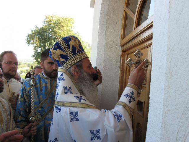 Sfinţirea paraclisului Mănăstirii Cozancea