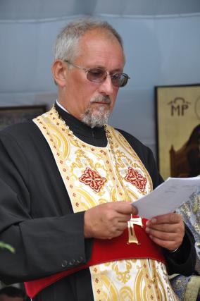 Biserica parohiei Cuiejdiu-Gârcina, resfințită de IPS Mitropolit Teofan
