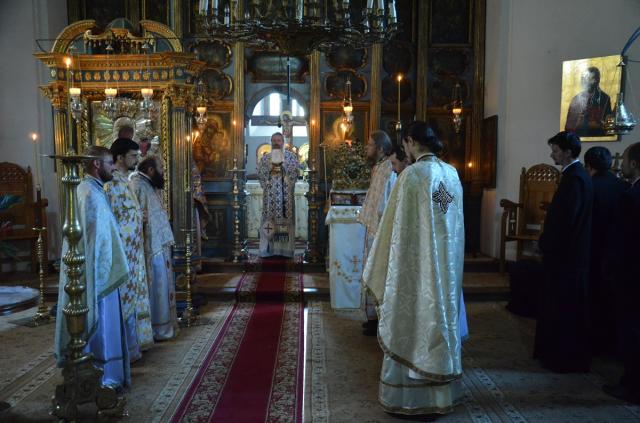Pr. Vasile Gavrilă și pr. Constantin Coman, prezenți la atelierul de formare de la Miclăușeni