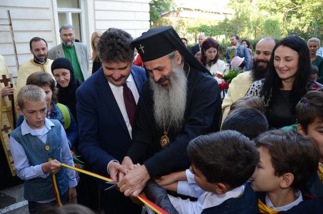 Binecuvântarea noului an şcolar la Școala „Varlaam Mitropolitul“