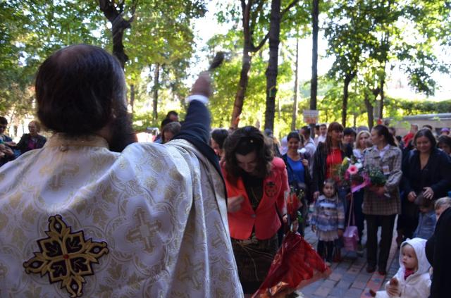 „Raportați-vă la copiii voștri ca la darurile lui Dumnezeu”