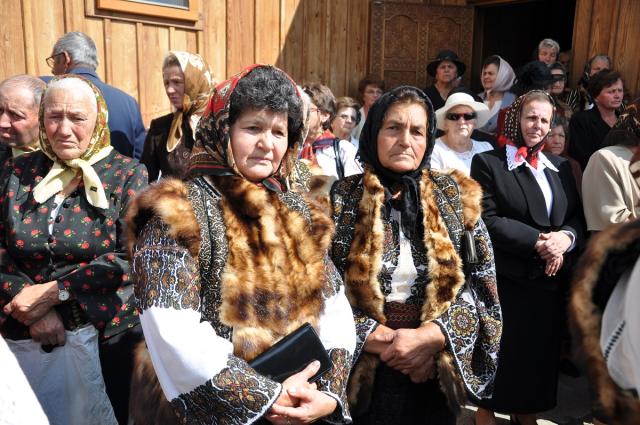 Tradiţii de Sfânta Maria Mică în parohia Capu Satului