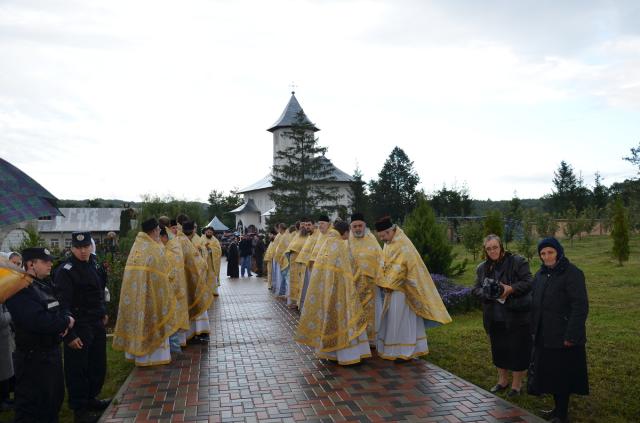 Biserica Mănăstirii Gorovei, resfințită de IPS Mitropolit Teofan